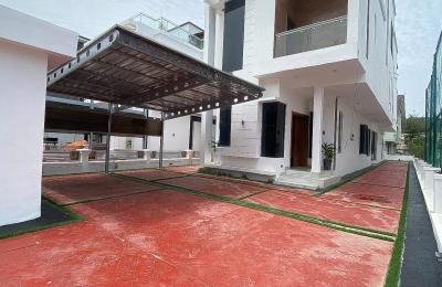 Luxury 5-Bedroom Detached Duplex in Osapa Lekki - N500M