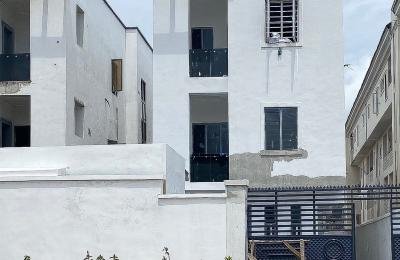 Luxury 5-Bedroom Duplex in Lekki Phase 1 – N450M | Secure Estate, Premium Amenities