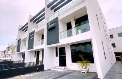 Luxurious 5-Bed Terrace Duplex with BQ + Rooftop at 2nd Toll Gate-Lekki – N140M