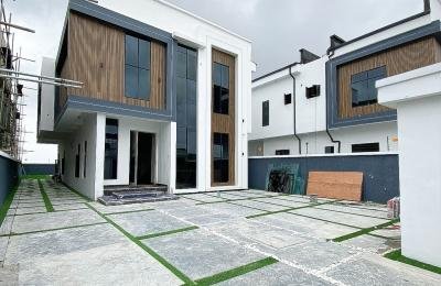 Stunning 5-Bedroom Fully Detached Duplex in Ajah, Lekki Lagos – N300M