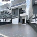 Luxurious 5-Bedroom Fully Detached Duplex in Ikate, Lekki - N400M