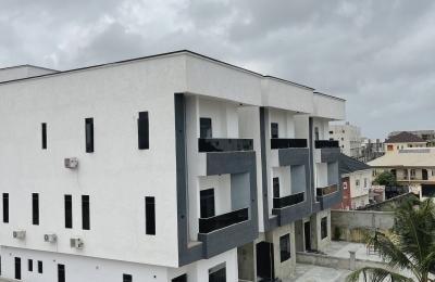Exquisite 5-Bedroom Luxury Family Homes in Ikate, Lekki – N400M