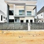 Luxury 5-Bedroom Detached House with Pool & BQ in Chevron, Lekki – N298M (Negotiable)