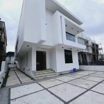 Stunning 5 Bedroom Fully Detached House with Cinema & Pool in Lekki | N420M